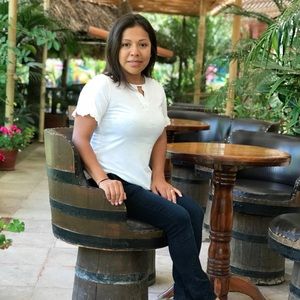 Meet your Posher, Maricela